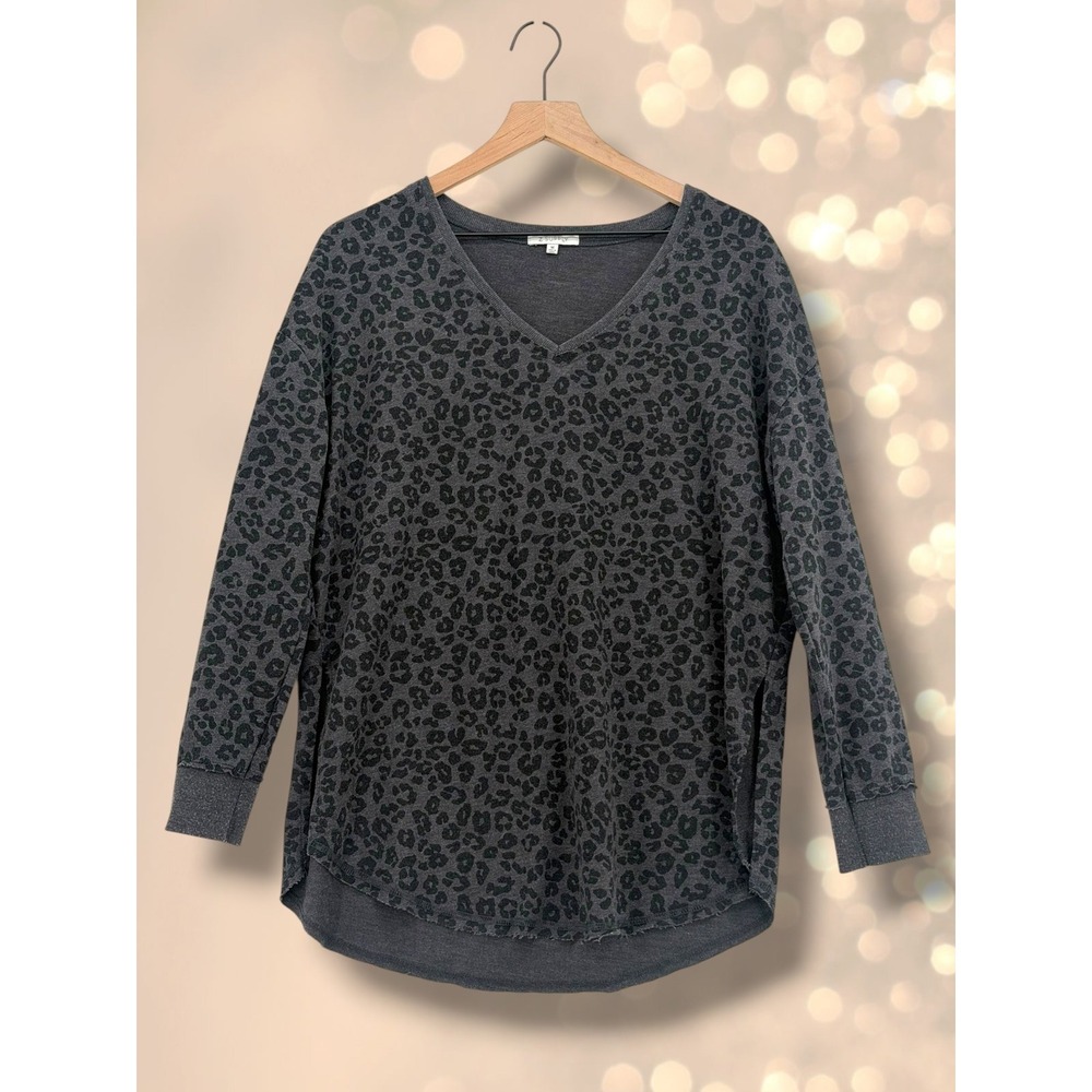 Z Supply Leopard Print French Terry V-Neck Pullover Top Size M